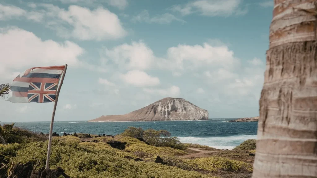 Hike Diamond Head Crater