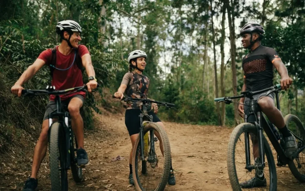 weekend activities with friends Organise a Cycling Day